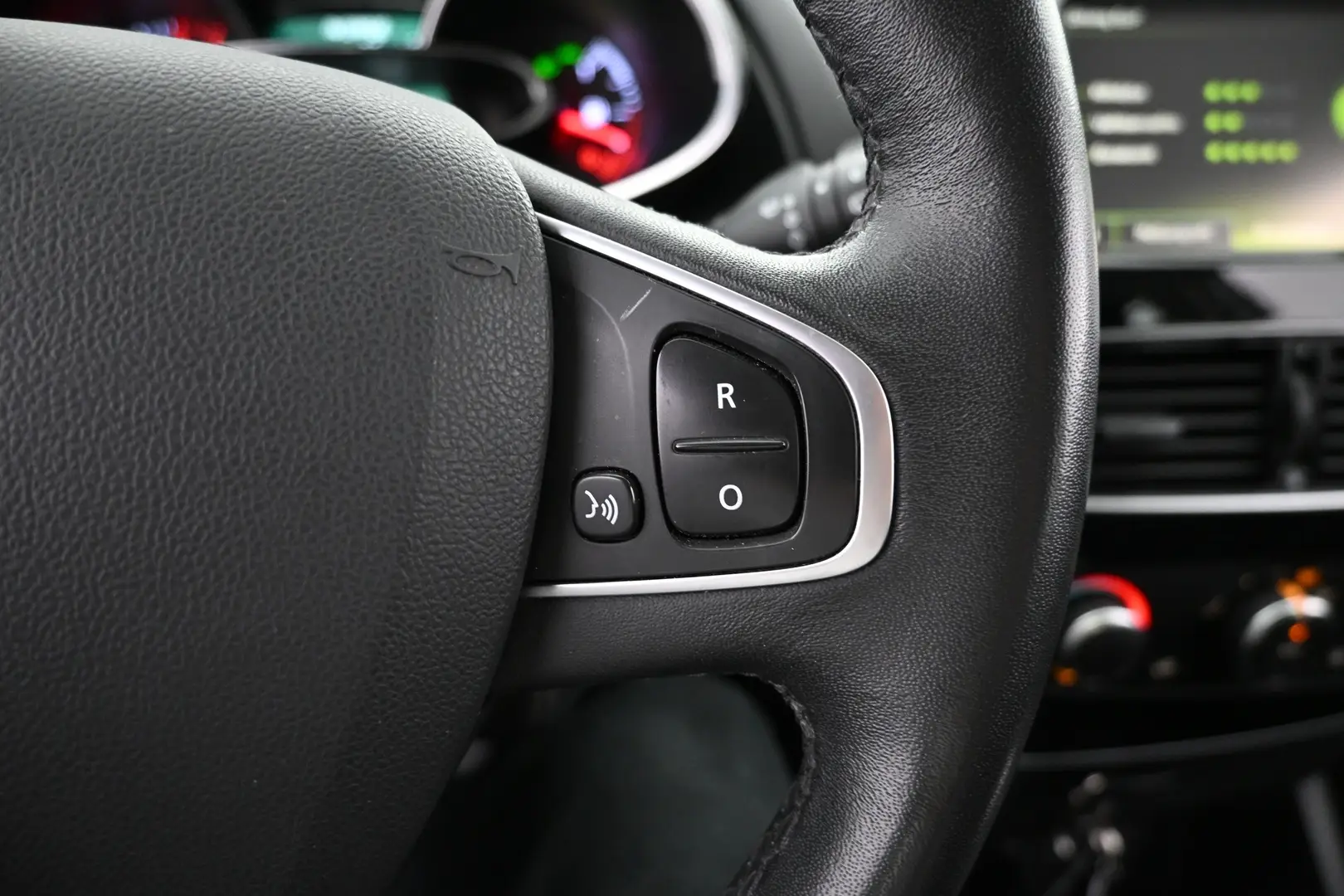 Car Image - 1QkjJbfLRtcMcg94J1Yc5V