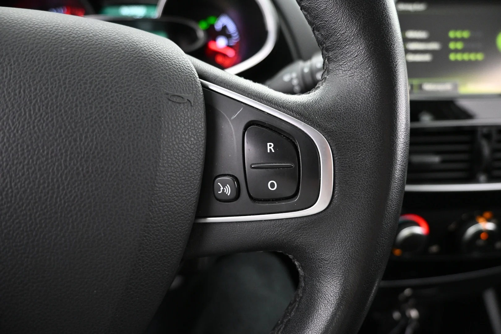 Car Image - 1QkjJbfLRtcMcg94J1Yc5V