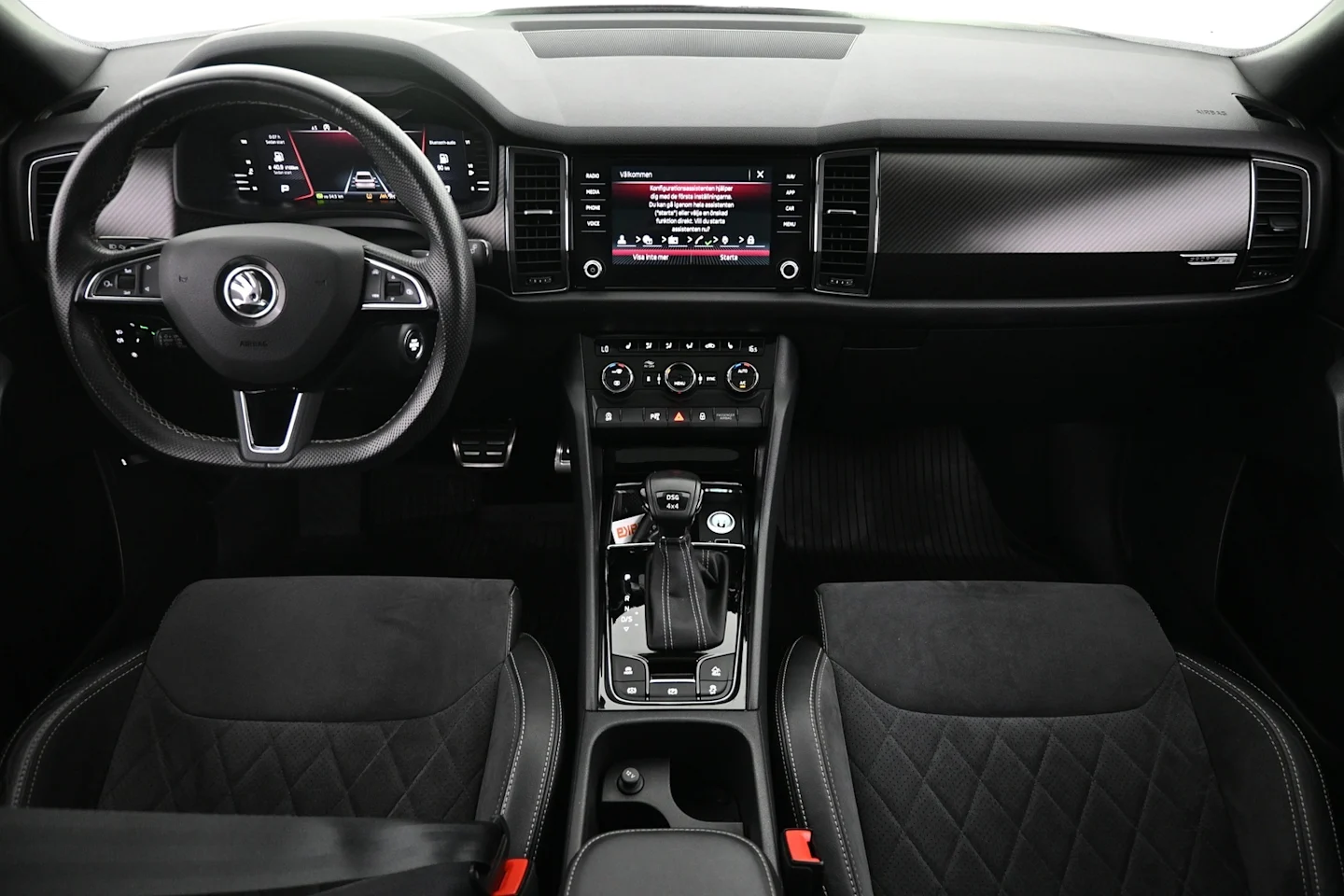 Car Image - 5awWrUO03SXYfw9SkFBndF