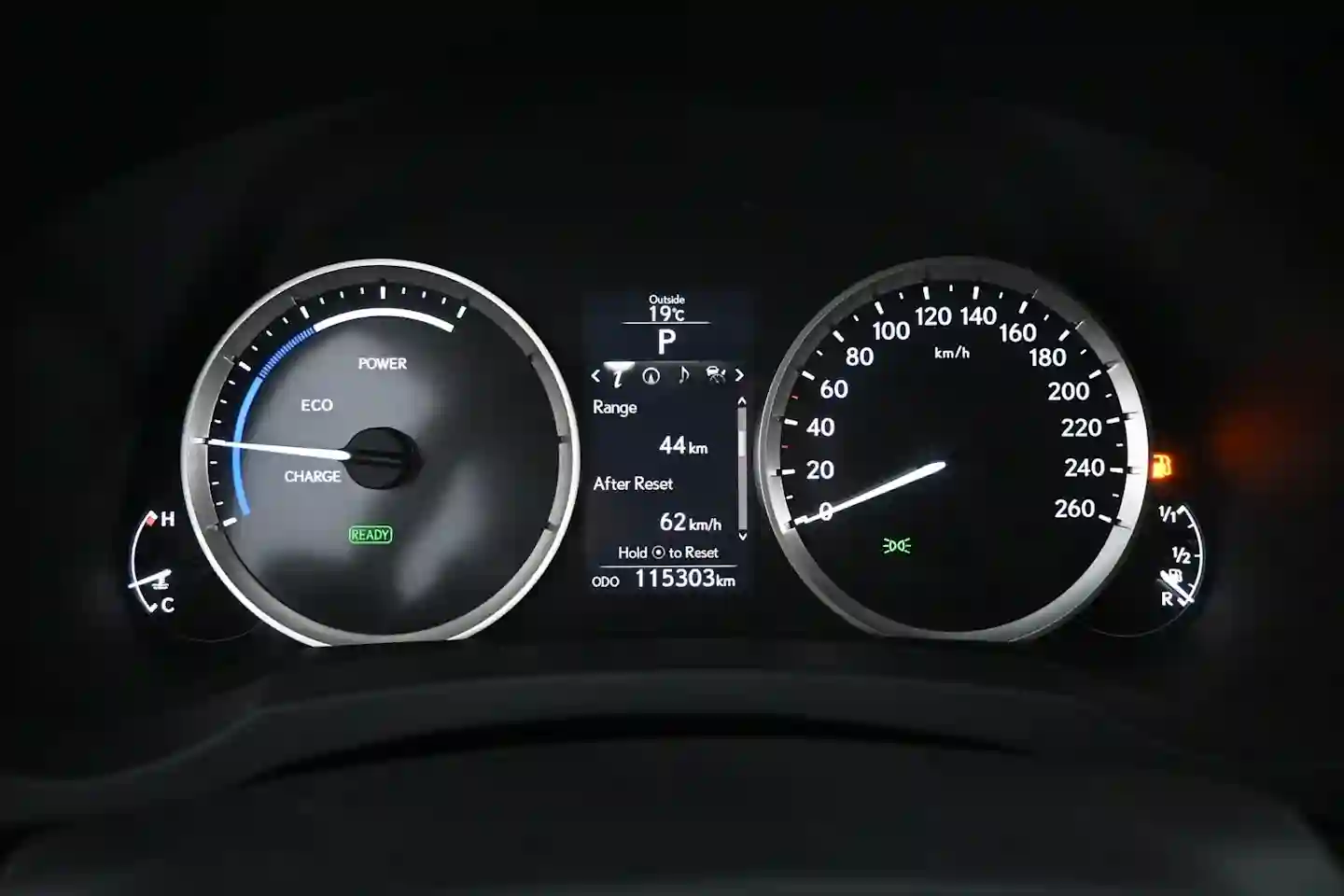 Car Image - 6kVA6FvrVDqAYJcdq6CEG1