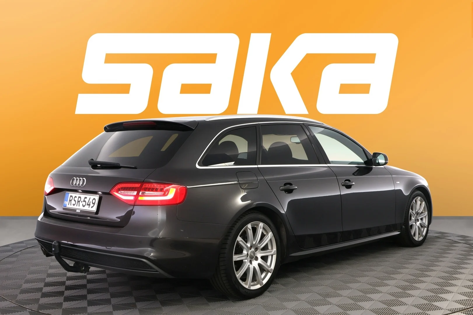 Car Image - 4zlEQ6A8j4cBdgDdWbGOEe