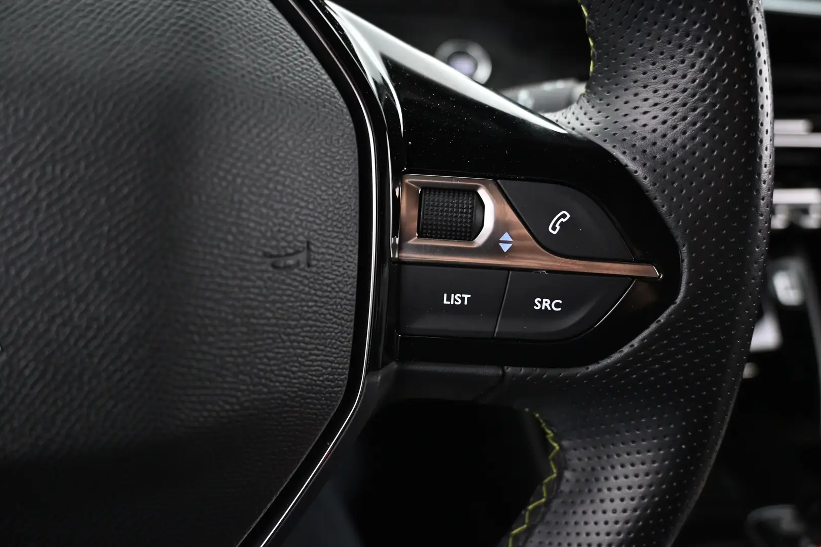 Car Image - 3NSe5hcM9E86Ptuhd0lJMZ
