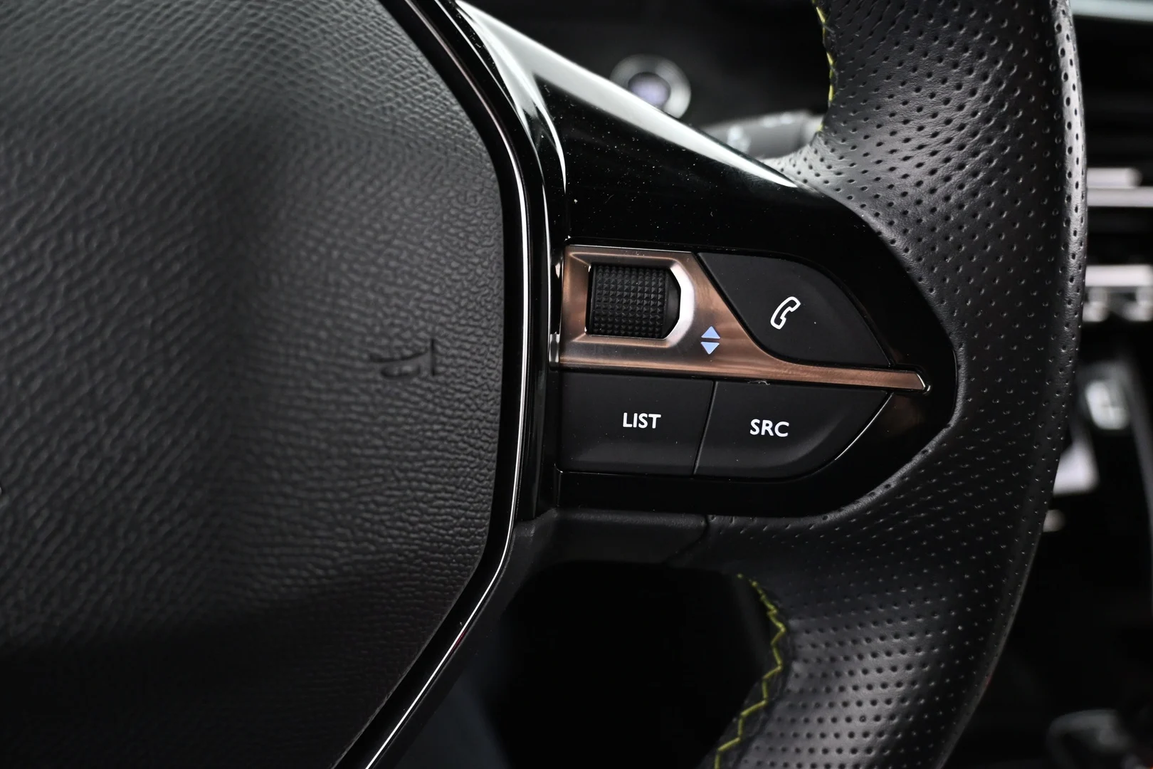 Car Image - 3NSe5hcM9E86Ptuhd0lJMZ