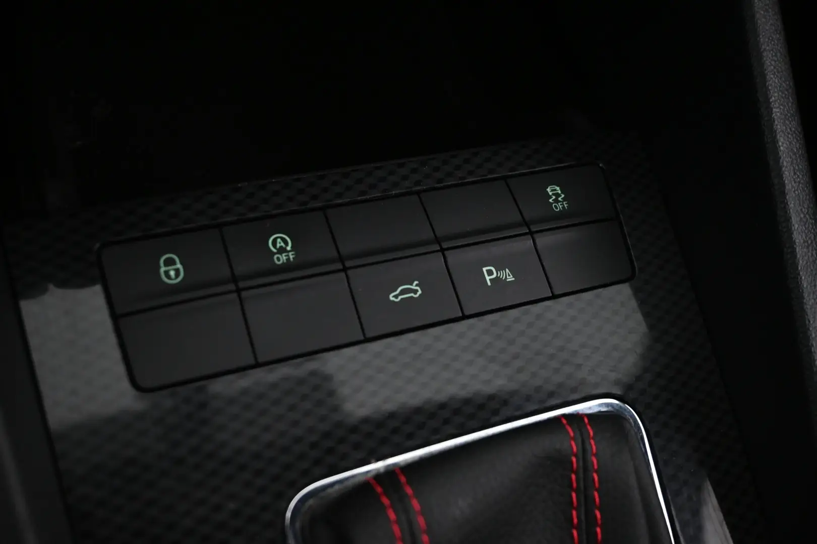 Car Image - 4anwjRgHDWWwNTSS446tEI