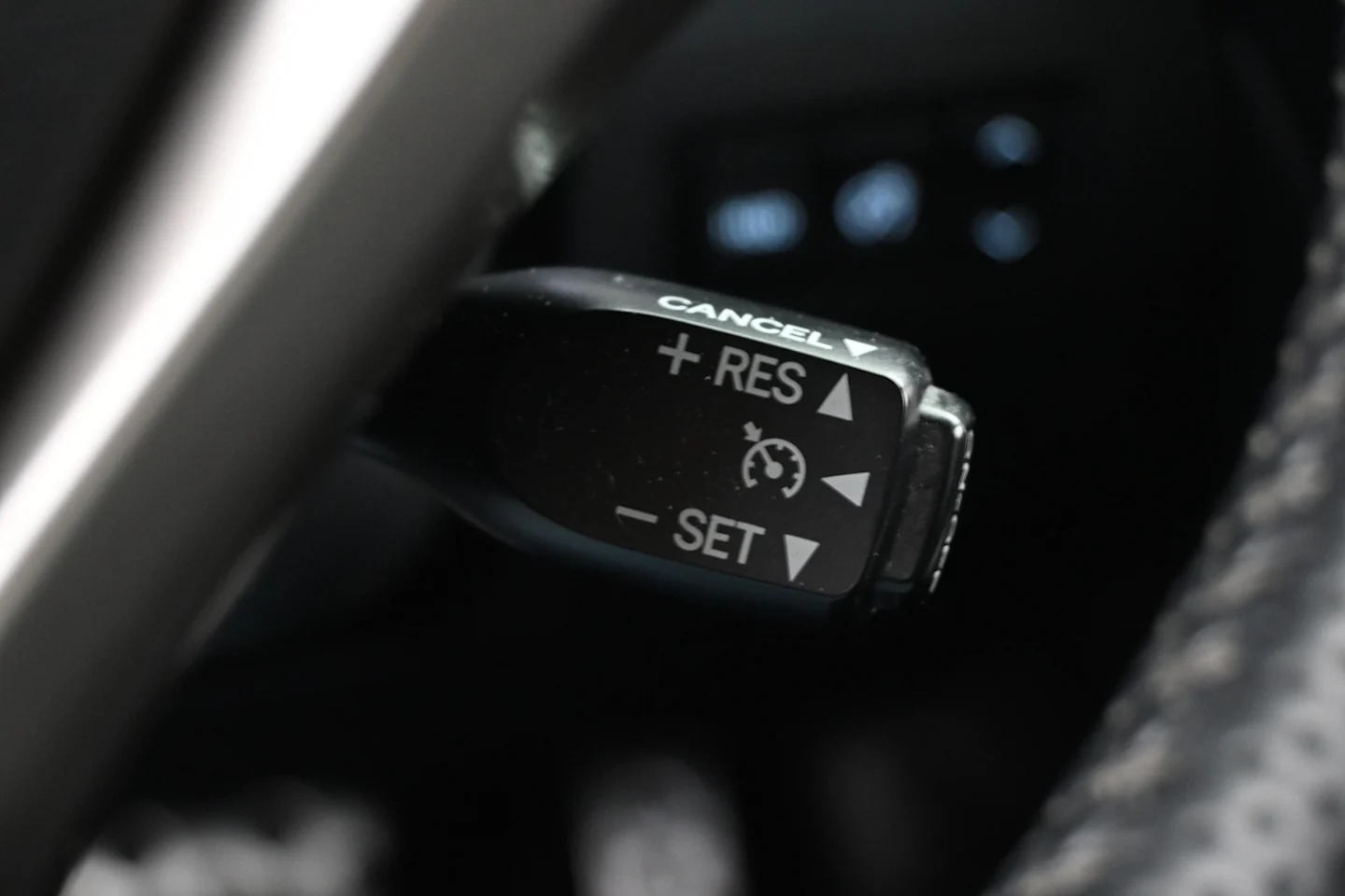 Car Image - 4wtU29RGguBYnfXaAIEGP6