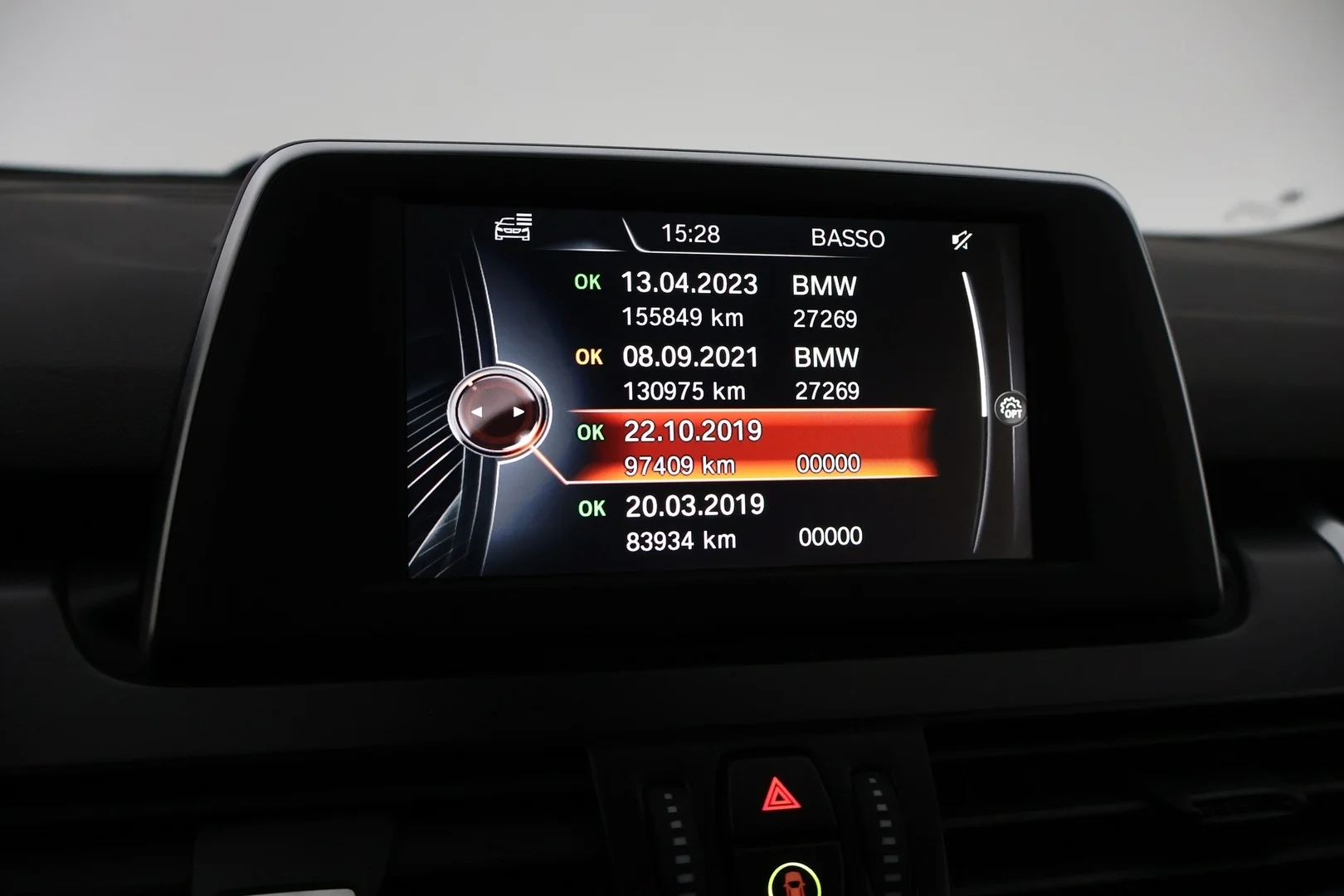 Car Image - 5U9jrrJv3mzmF4vkOO1ZXp