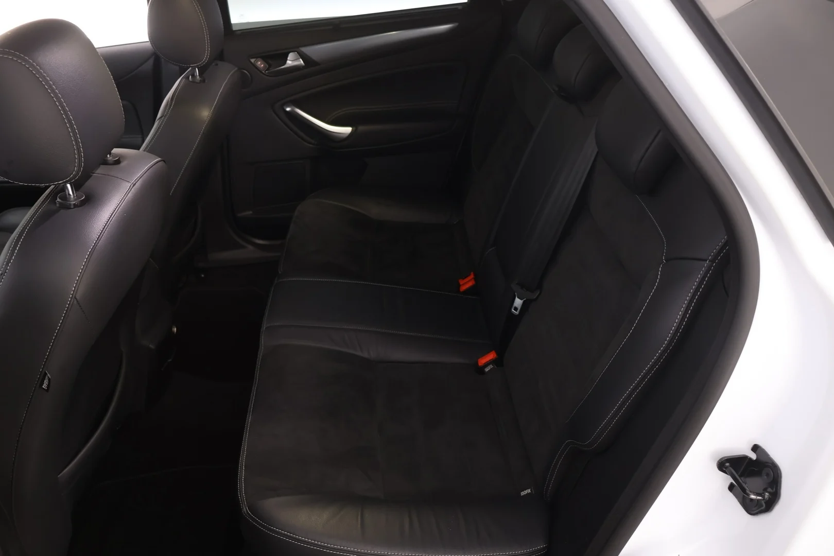 Car Image - 5llDR4eUz4Dy0ixkuqBIos