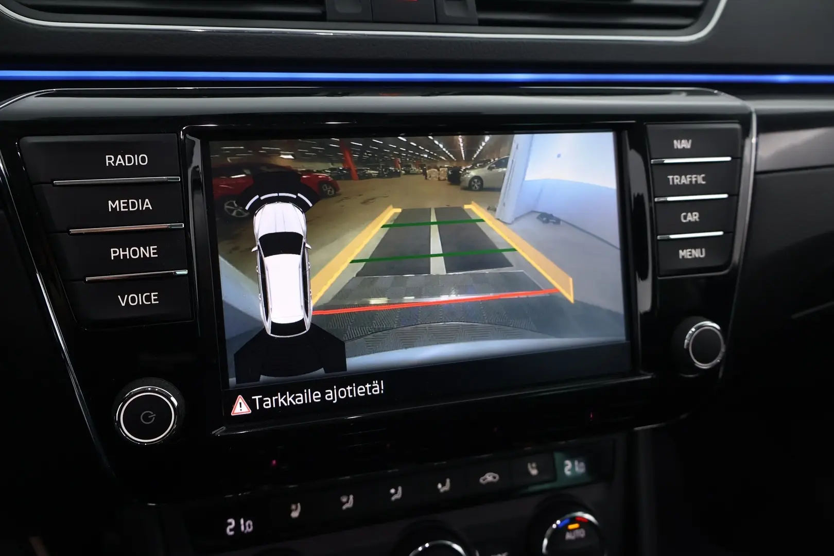 Car Image - 3Xb1gfBH5OfUhDmUNXWZVn