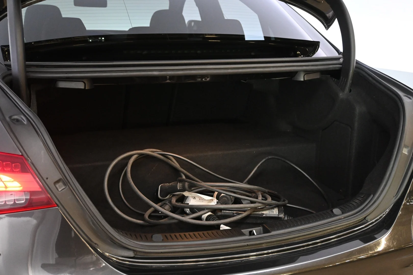 Car Image - 4lViaMv3CJKl5buueKeeXi