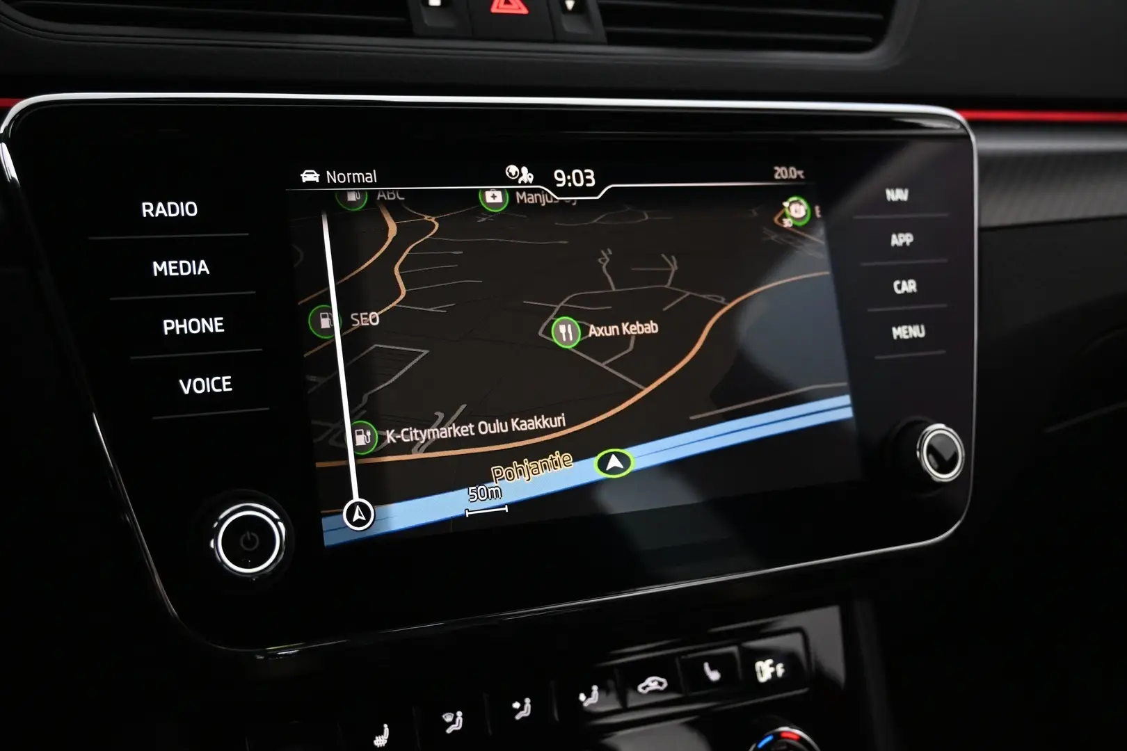 Car Image - 6VsNeLLzfiC2JWBE8ZBwHG