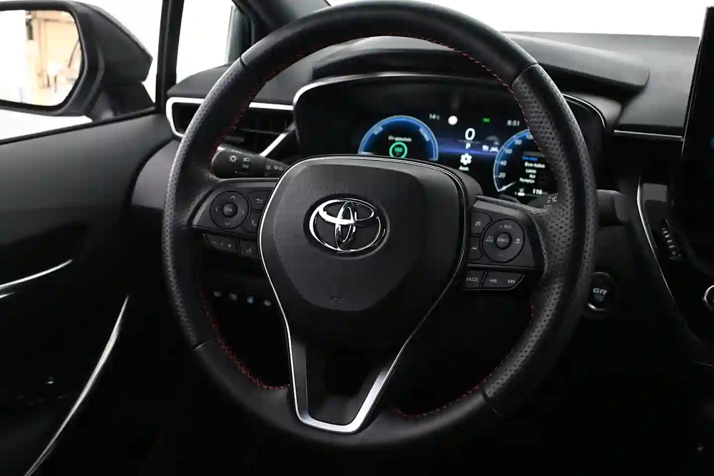 Car Image - 2ExMIWCoX8mUs53YSjvVLS