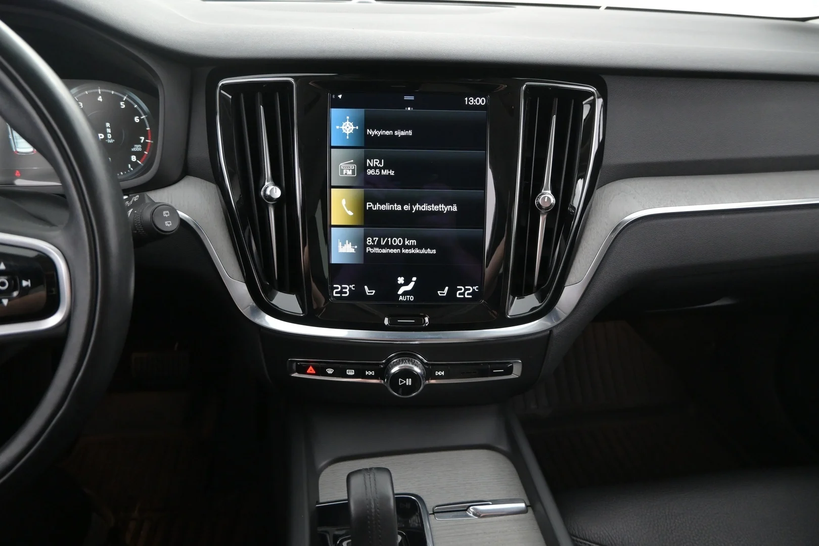Car Image - 6xBq4B4hWNFwzxV7iS1zg4