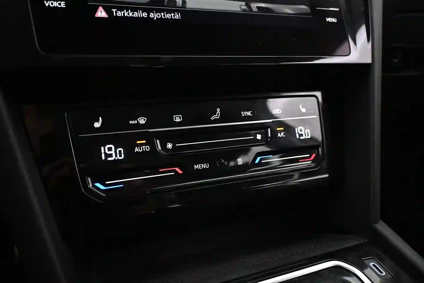 Car Image - 6z2dmXcwJ9YeGgDZWDyoEM
