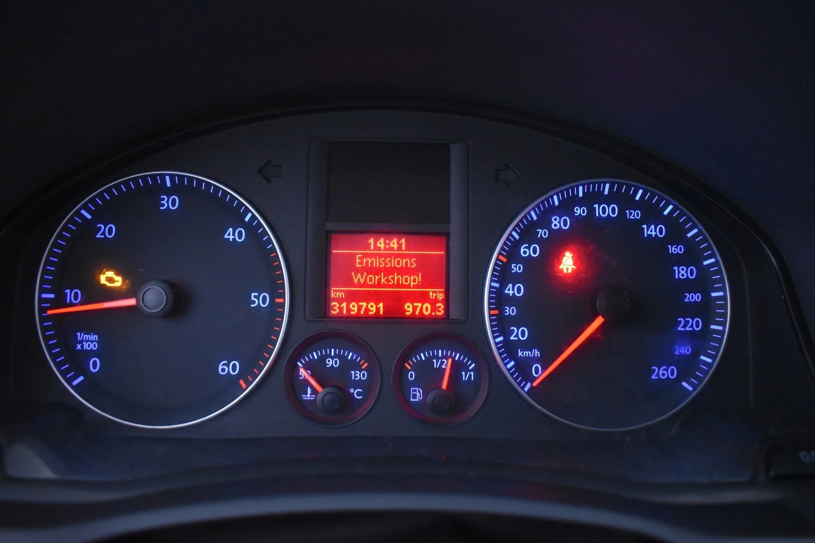 Car Image - 1pRaK0o0HOXgIP9z9CUhuZ