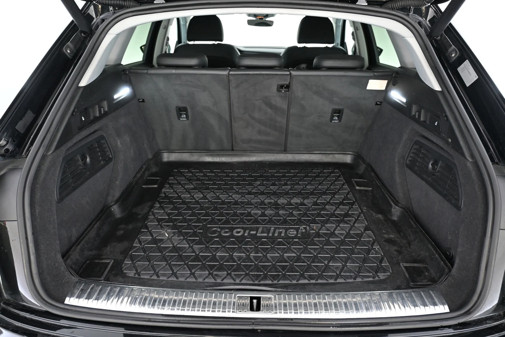 Car Image - 6HHJaYw6TyZhdUfUxhBqt