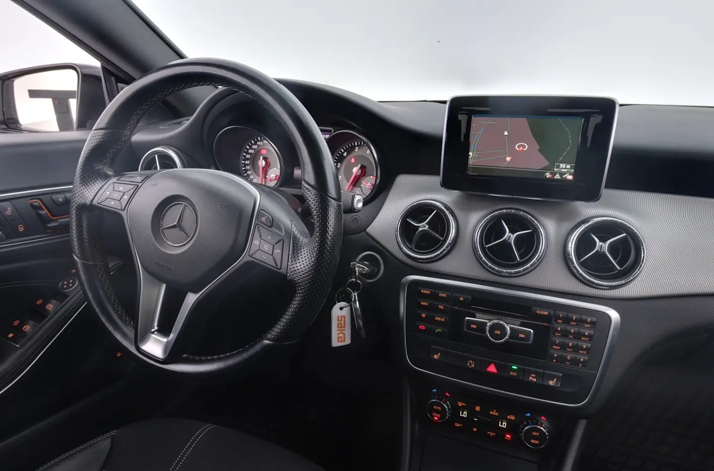 Car Image - 4cNpMp9xF5r84CnkPk3E1e
