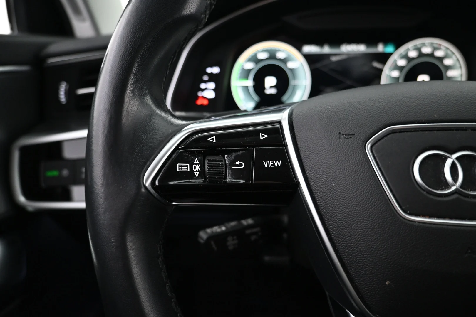 Car Image - 2pKxxH0eTOu5g3vBU89QCW