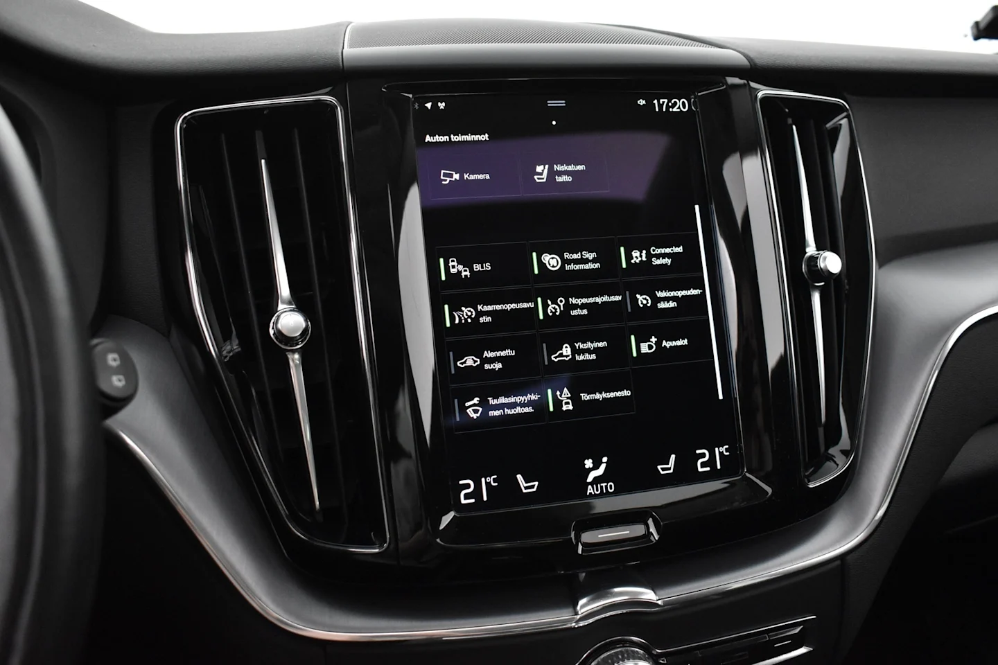Car Image - 3P1RCyyC8KUG34oB8MzfAJ