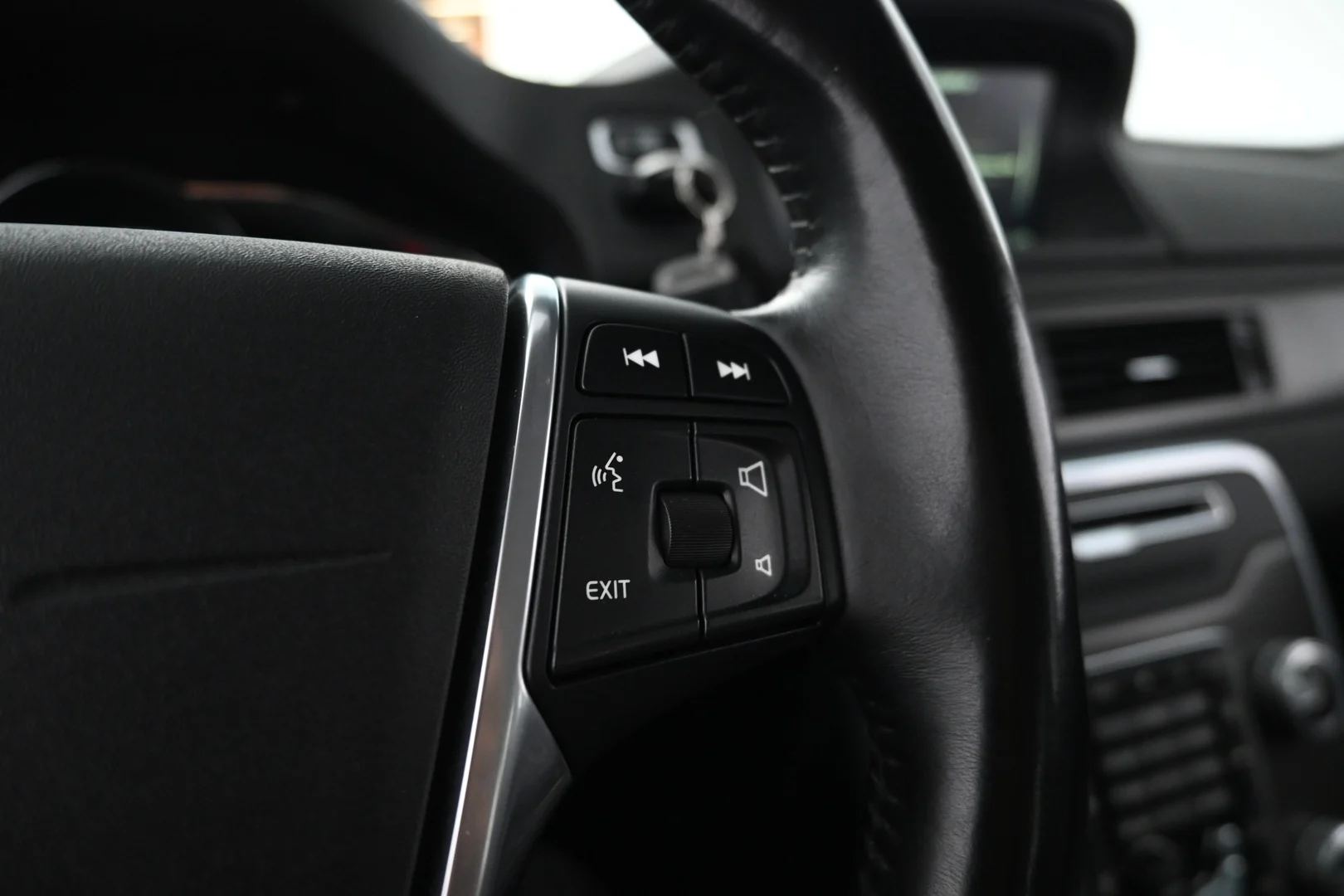 Car Image - VU3QdH35ggDFeFSqywDsw