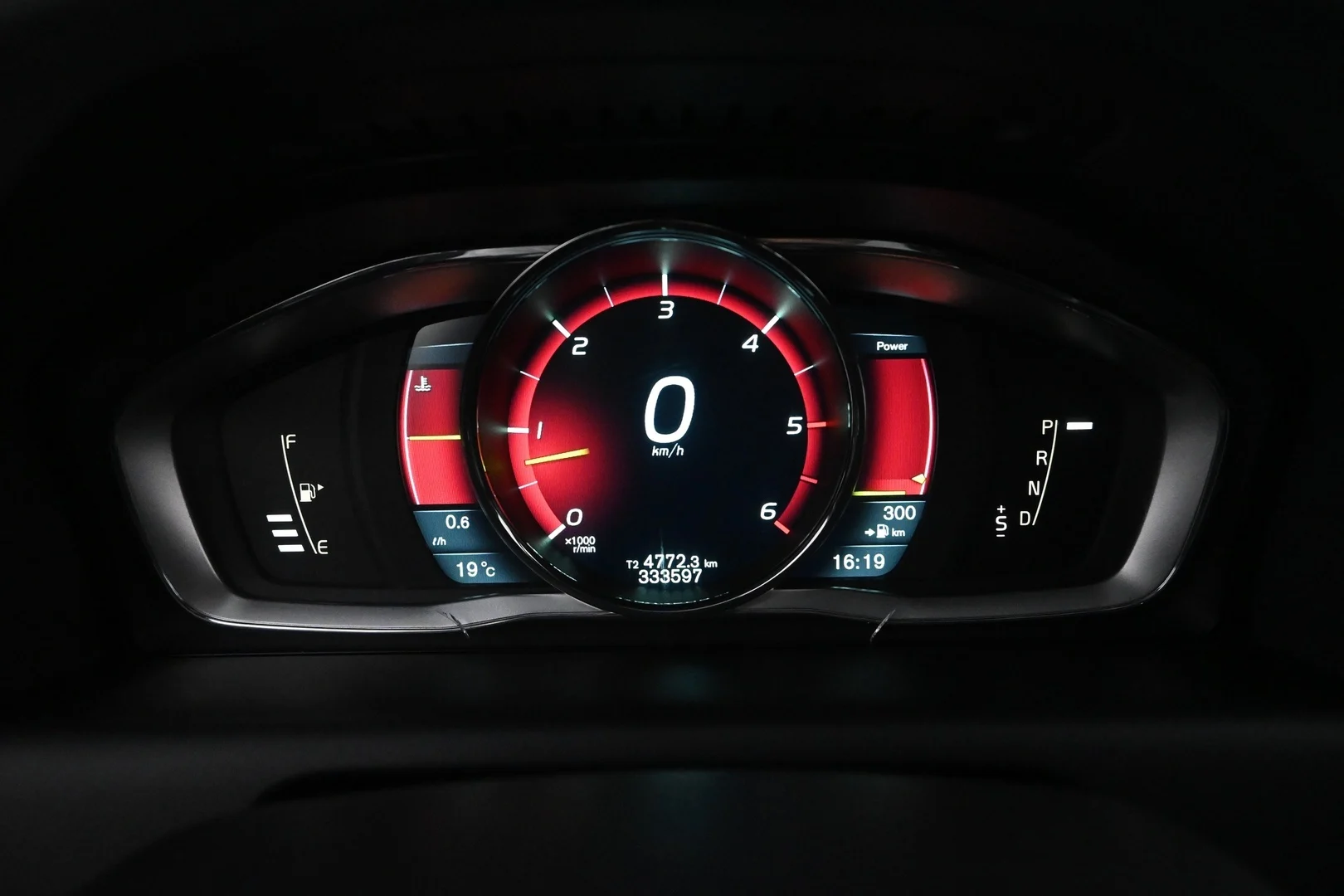 Car Image - 4k7YY0BYyxzr4P2MUFeT9r