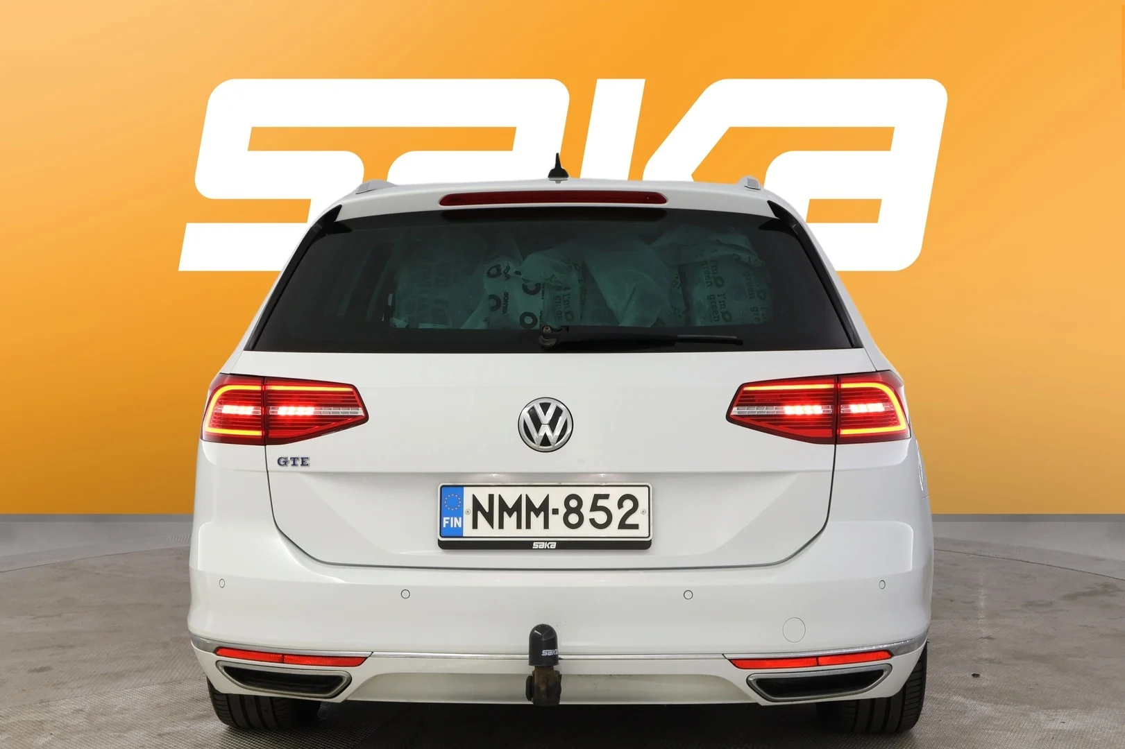 Car Image - lBR5ESRuWylDzrfegbe4F