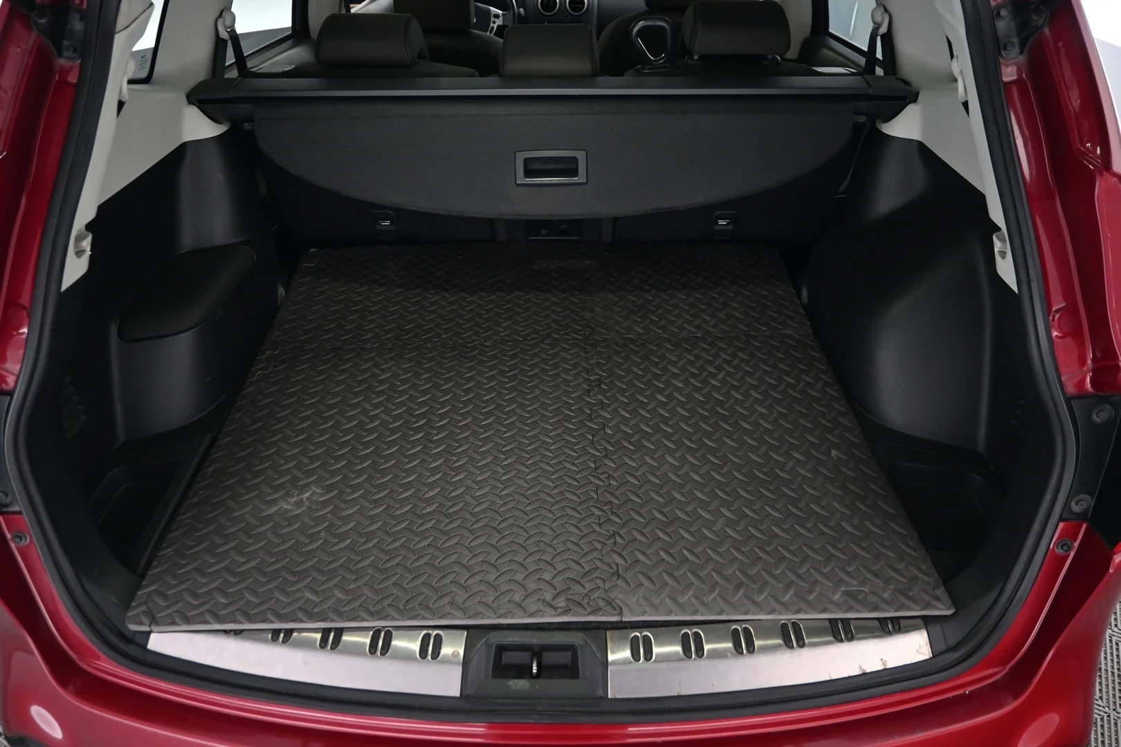 Car Image - 3qdiGiGJqDUTN0NGtG0oSb