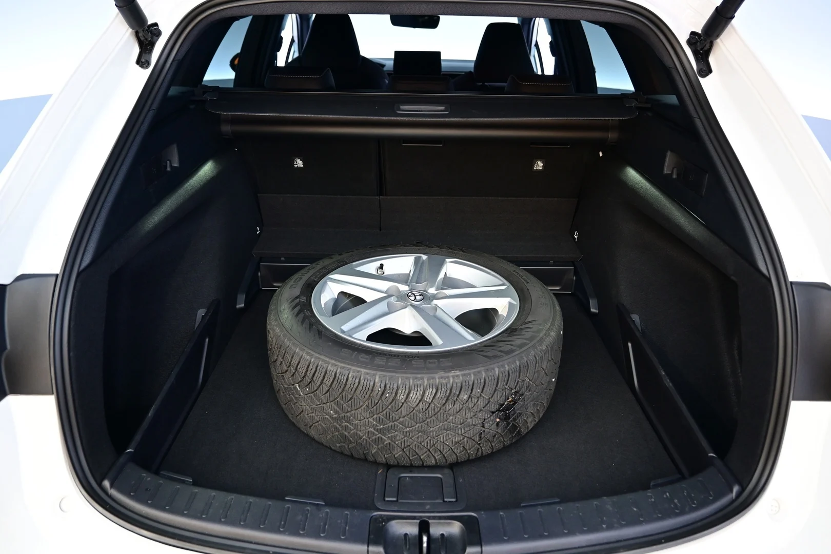 Car Image - 4eVvnEP3gpWA6CEPjo52i8