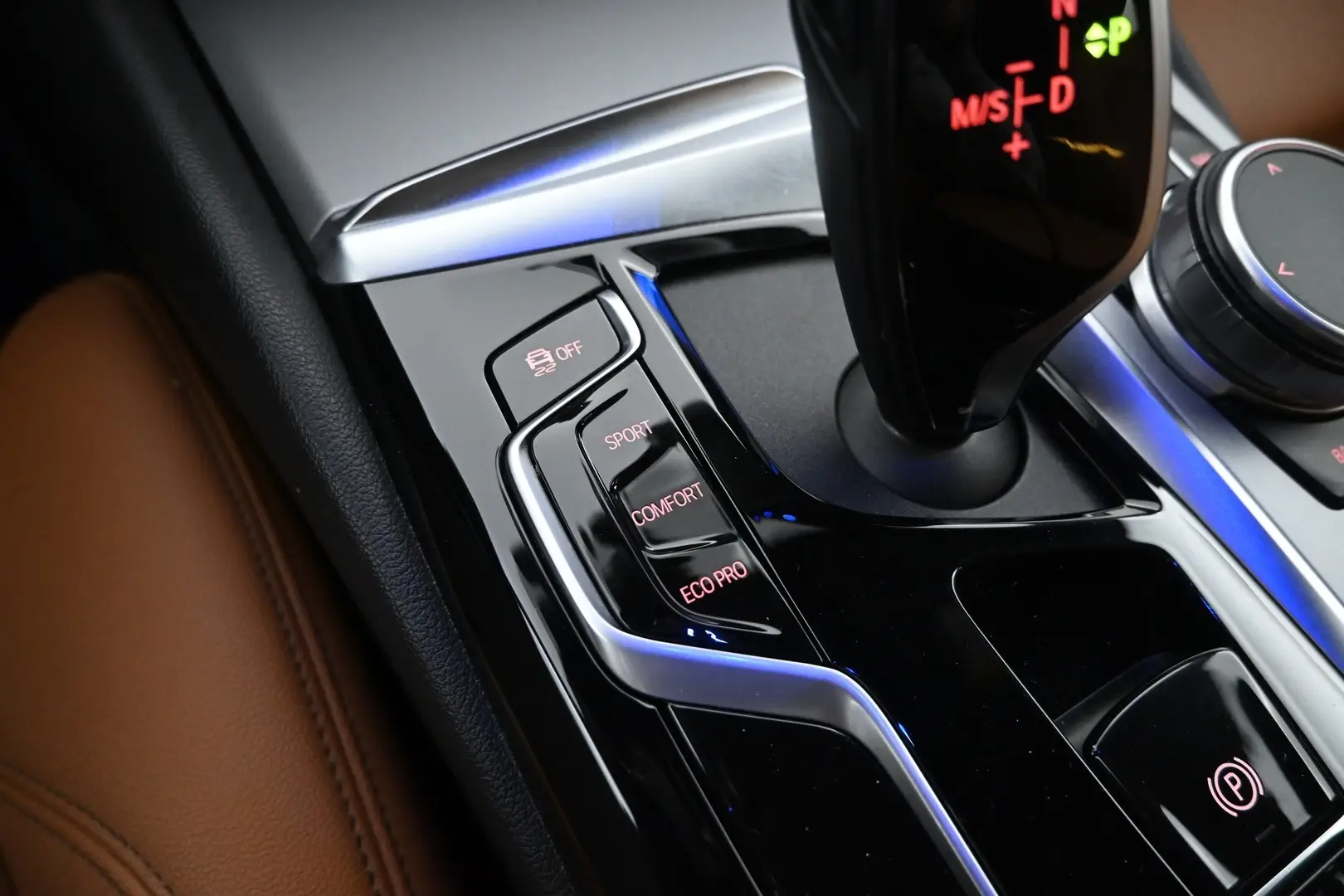 Car Image - 4FXZ93JsNoqcDRYtu2McAC