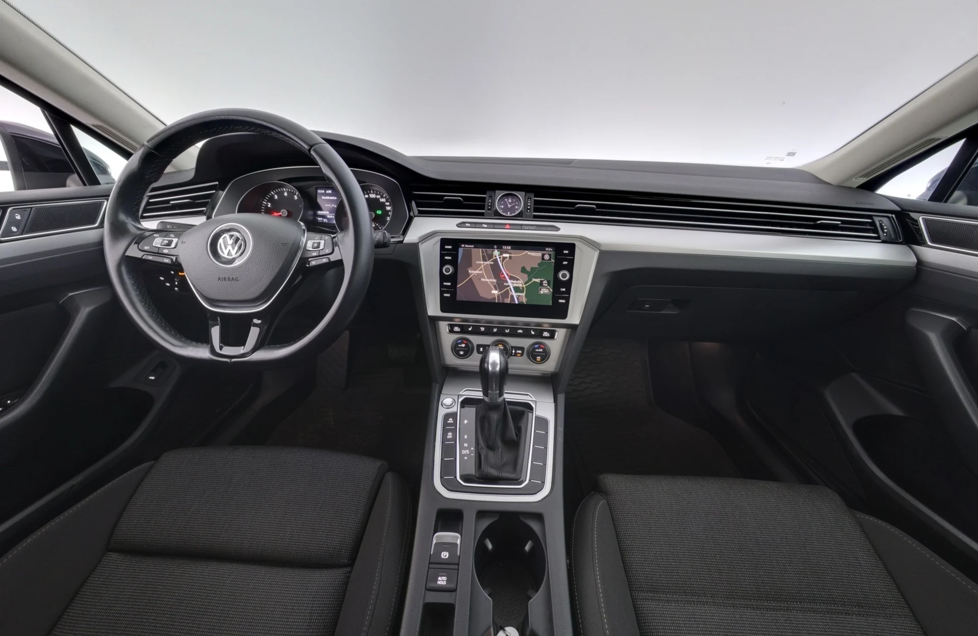 Car Image - 1hdjWm7kTYyUF1vHmXqQly