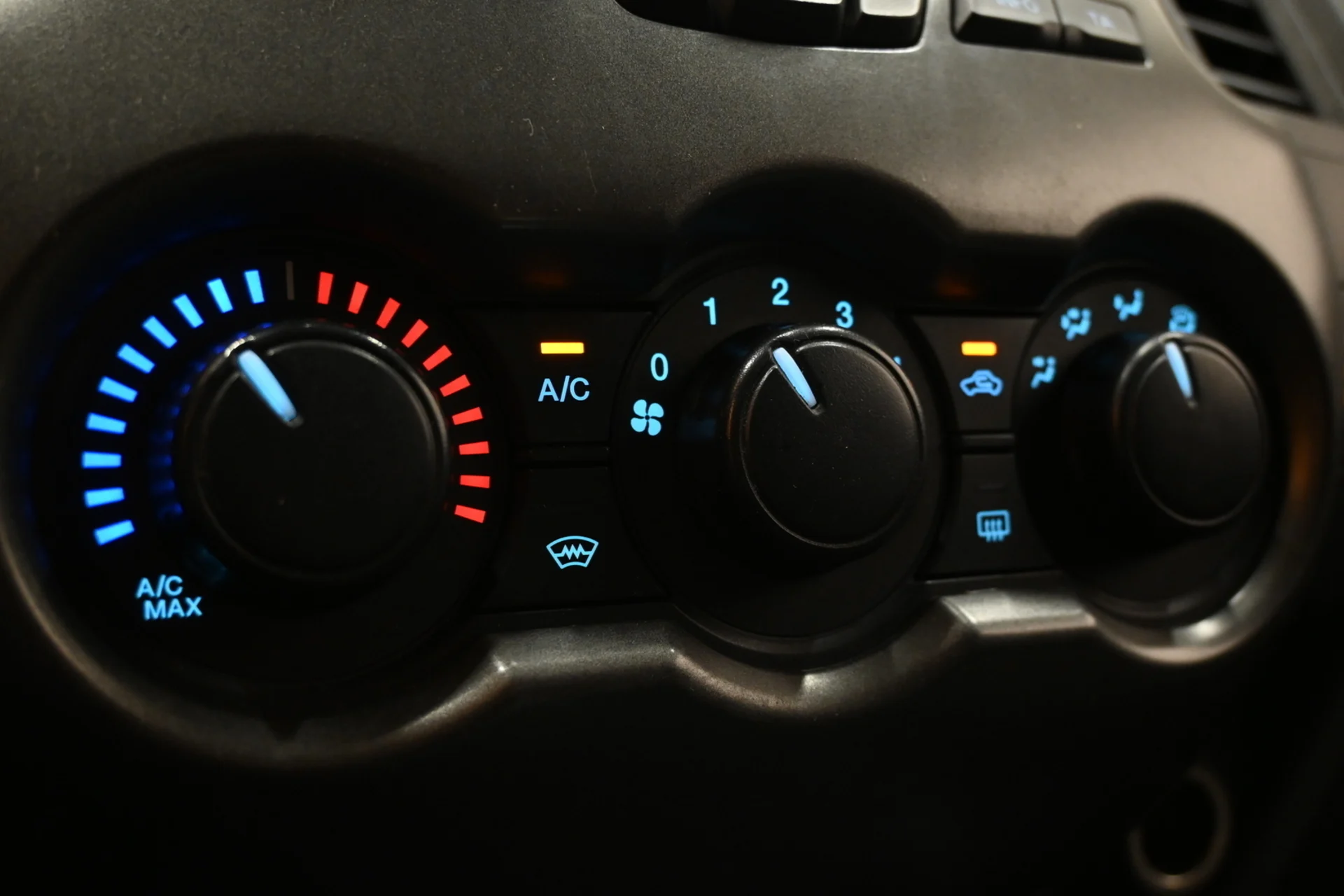 Car Image - 7fU7tcFo8KRK5tAMfmiVW6