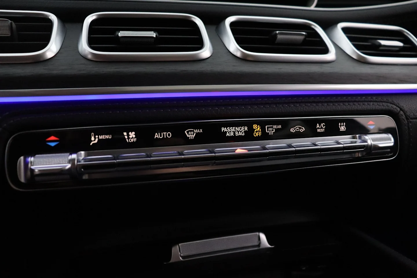Car Image - 2Cky1F6YdLD34FSpbQ8Nns