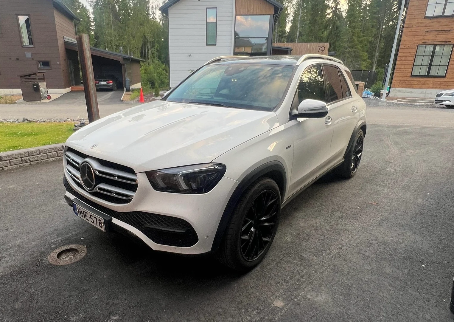 Car Image - 3D5fKcLzSTpk8OKlaDreCY