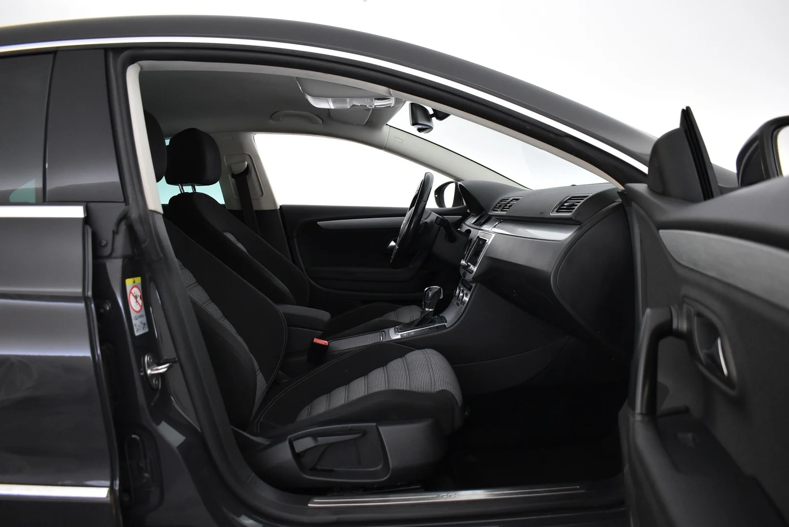 Car Image - 69PqVwWrTIj78Gx2GoSSkw