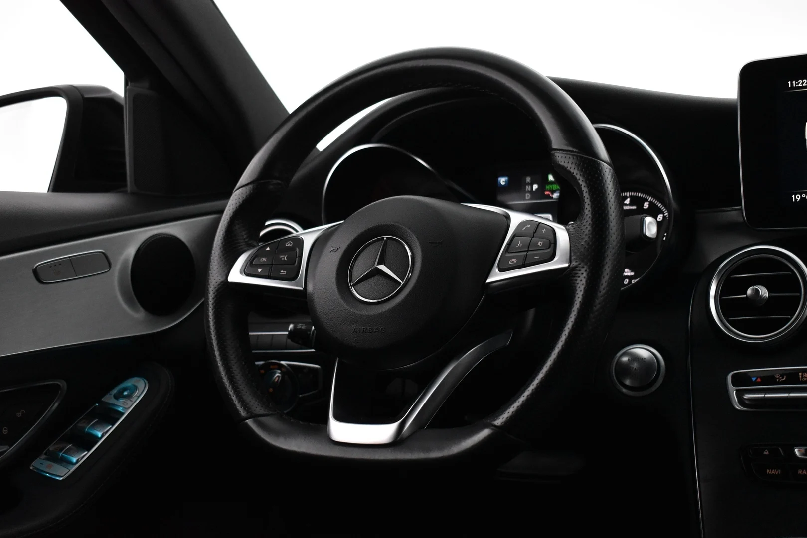 Car Image - 1OSYvXC0nUNPGHkwkLjOMa
