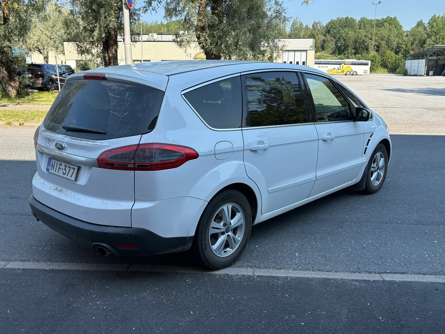 Car Image - 6U0djJeCK5BFIDwA79HKRm