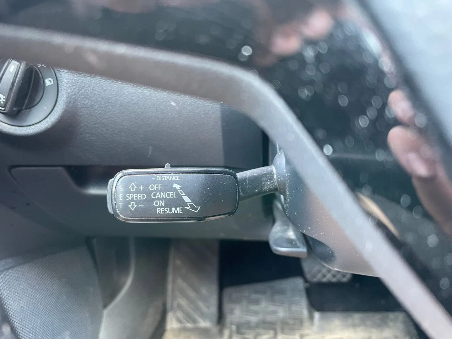 Car Image - 1dbJ4K1q3I7VR2e4FmwLRi