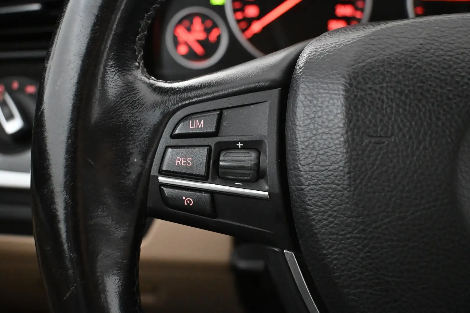 Car Image - 1TcHoEUfMAZ4X2rfPUsP4K