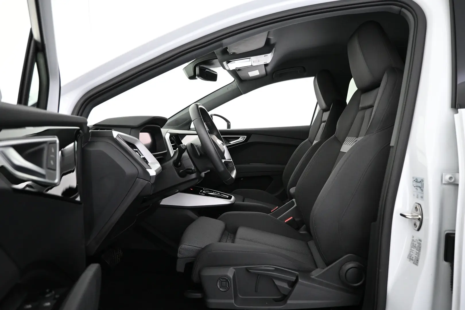 Car Image - 3jHC0f9ePCnus21Lzv8OyF
