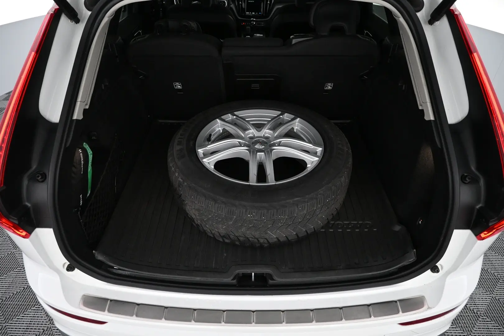 Car Image - 3qpgF7iSCSYurne71Ihg39
