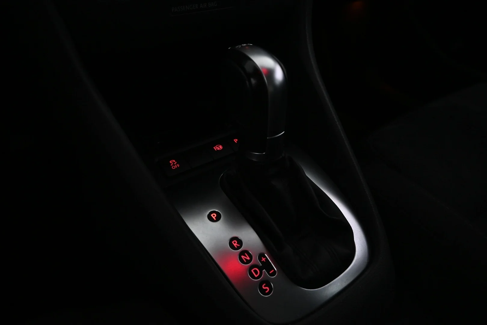 Car Image - 69ooroFoxleRgeXpqWQstv