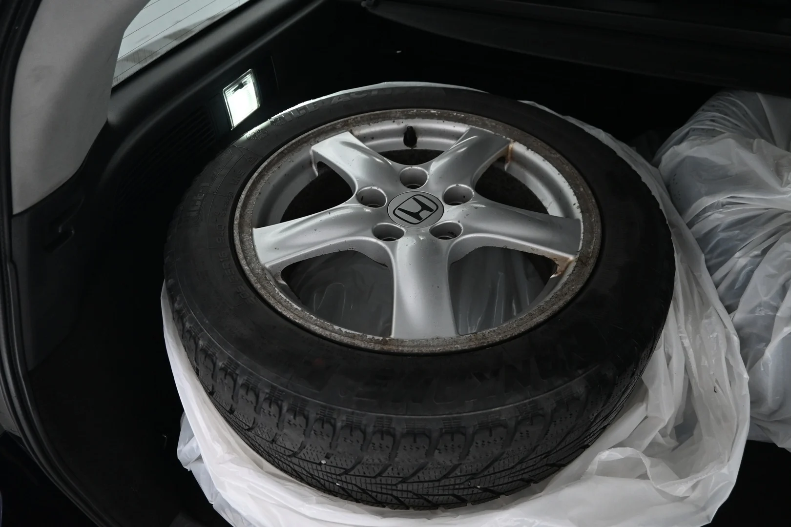 Car Image - 24c8sv75zJDgrGR82ZxrRT