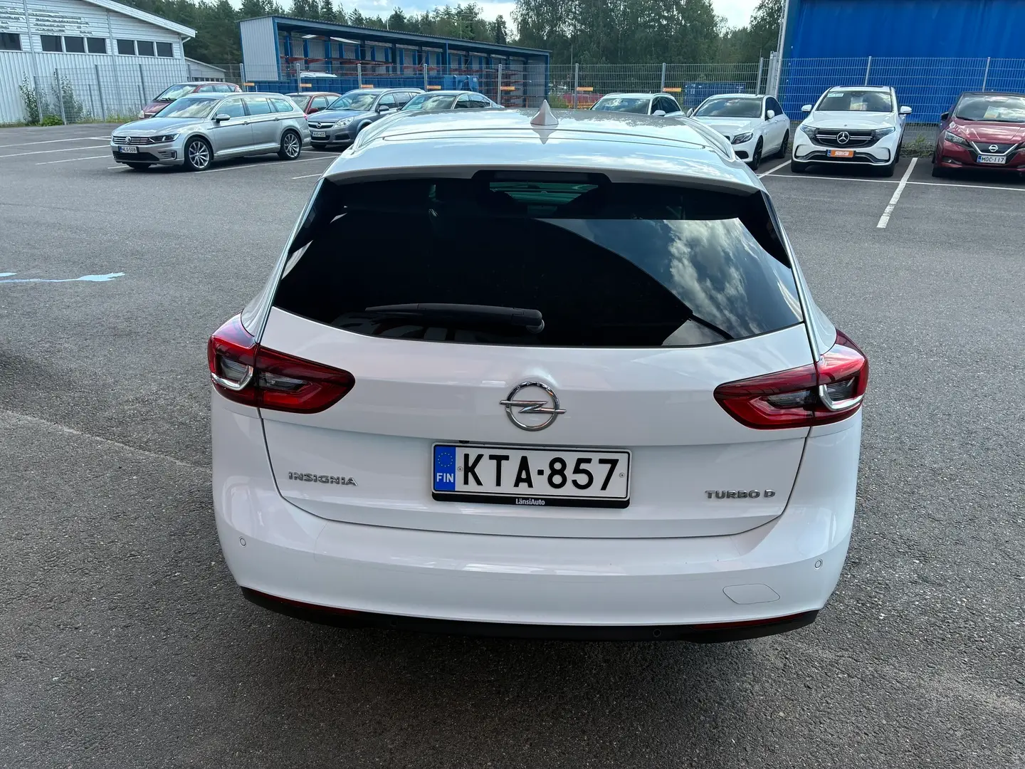 Car Image - 3DepBNweCPHEwtjdMabpxQ