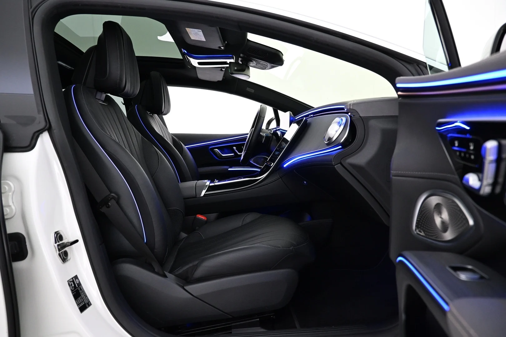 Car Image - 6afQIfPtVnn6aPHsQJ5lnu