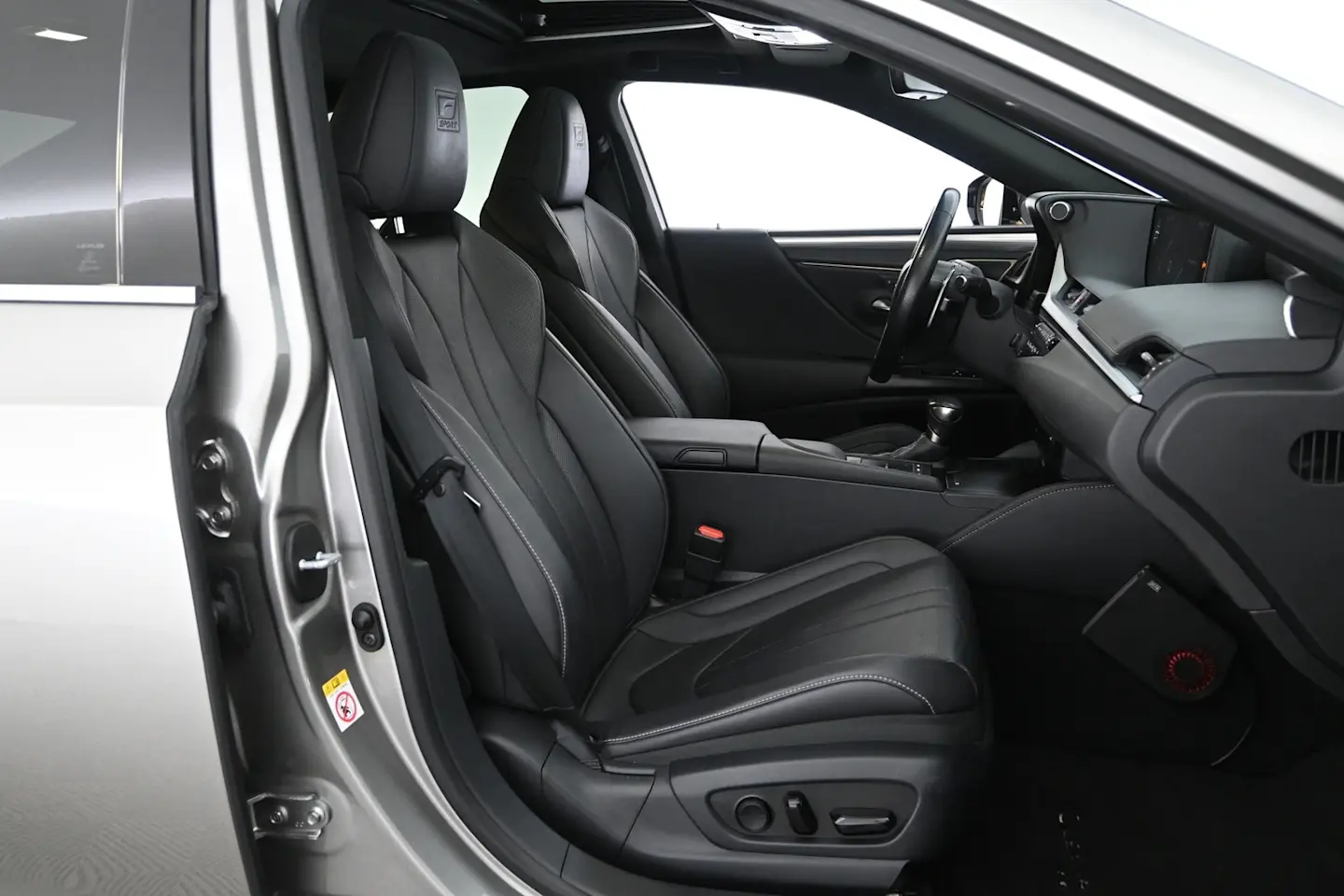 Car Image - 317htcsYAVpnjOc4mMGSsM