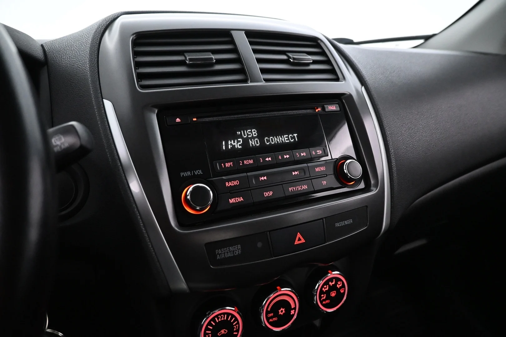 Car Image - 3RbSX39qClT18IAMP6d6Bk