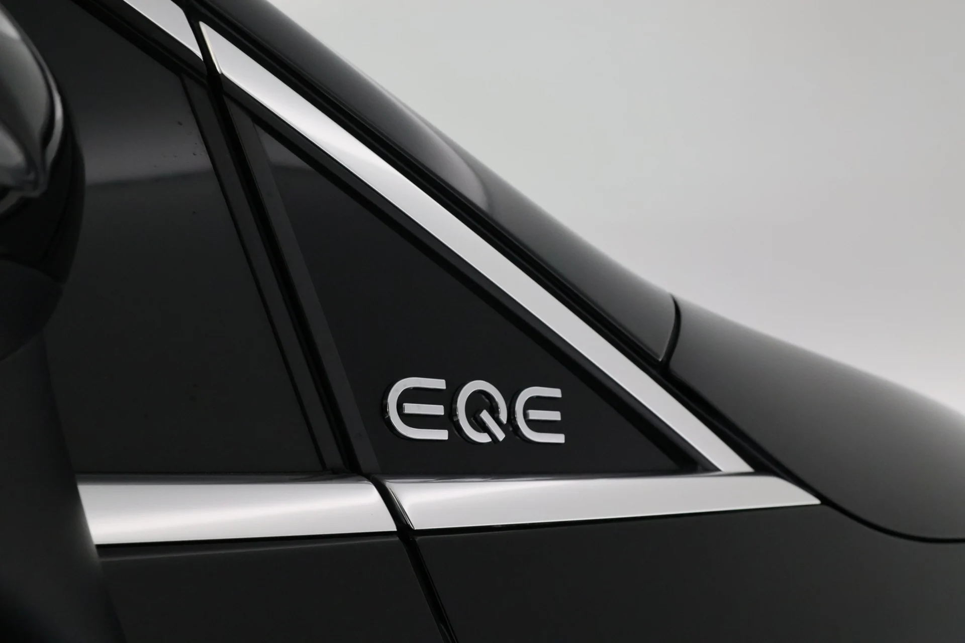 Car Image - S4fRR5XwsjANLWshlBZy6