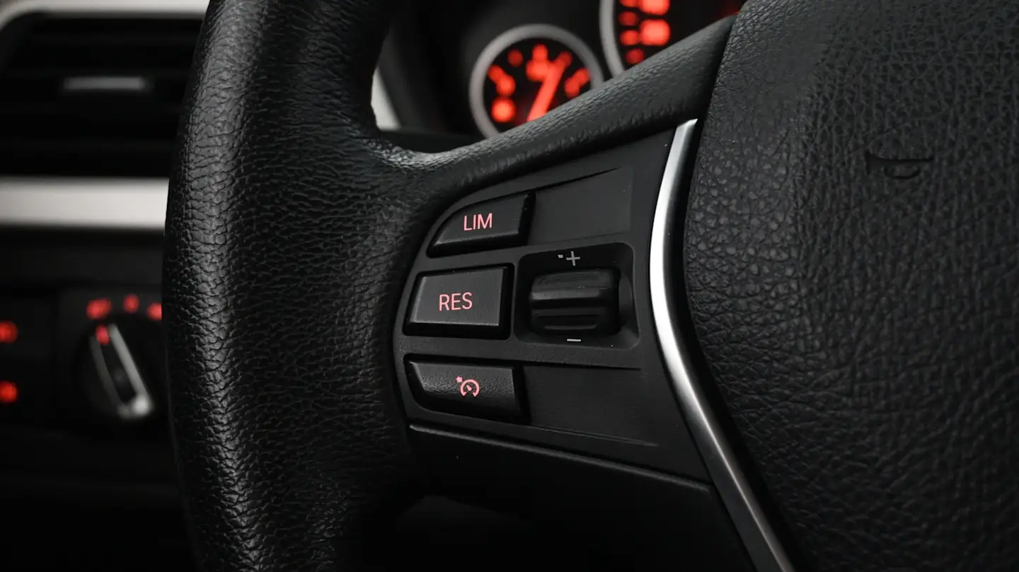 Car Image - 21UtiDuEk2Stss27S2Jdjc