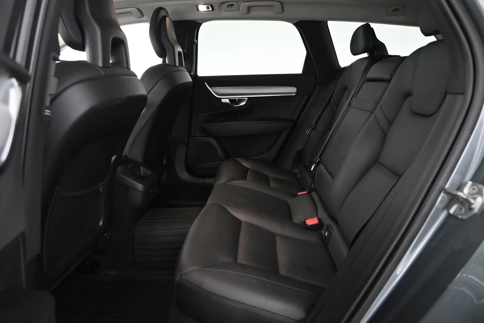 Car Image - 5ogyKY1defgSENwkC9DBAy