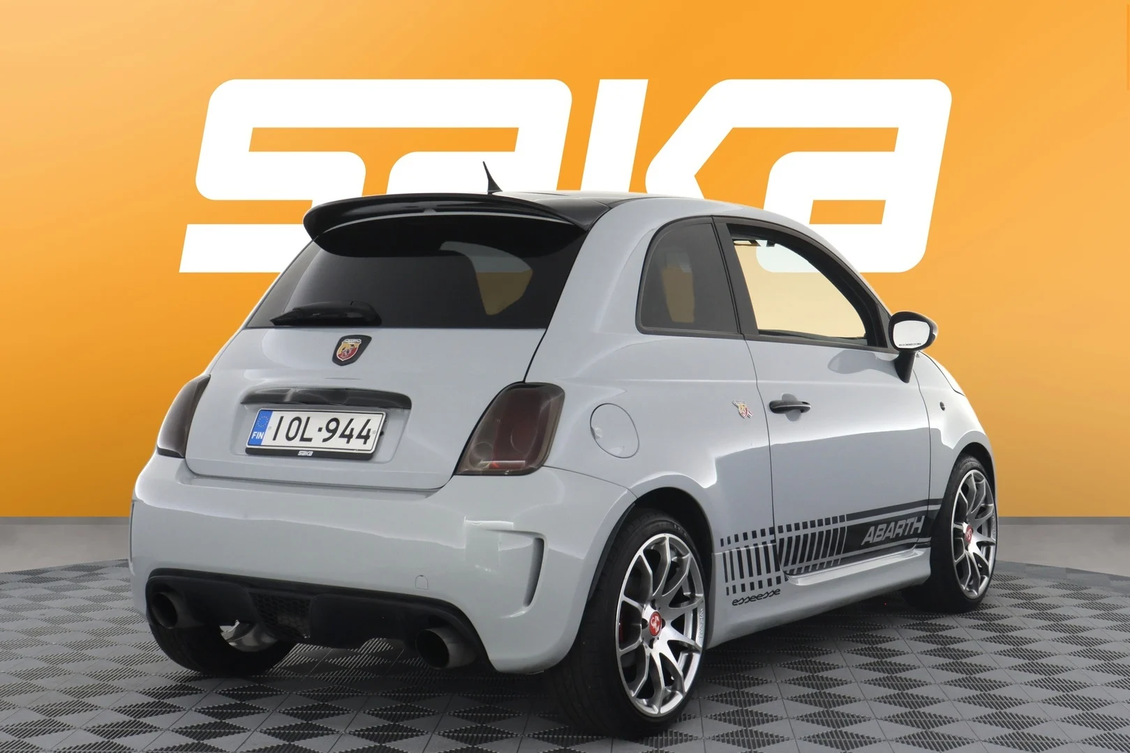 Car Image - oKVR2MVfsATWLC3ML7oFI