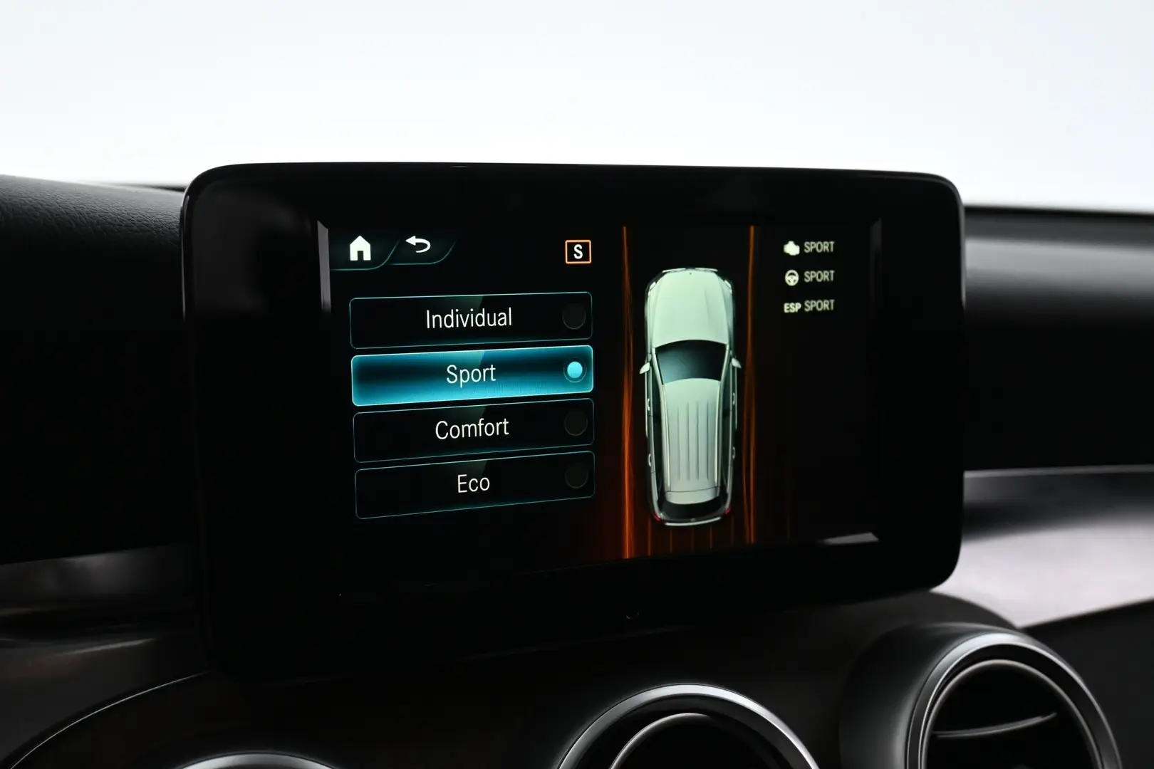 Car Image - 6dVAVa2QdXAyjtUO5Q7m2l